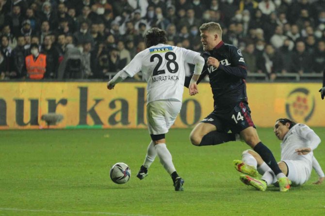 Spor Toto Süper Lig: Altay: 1 - Trabzonspor: 2 (Maç Sonucu)