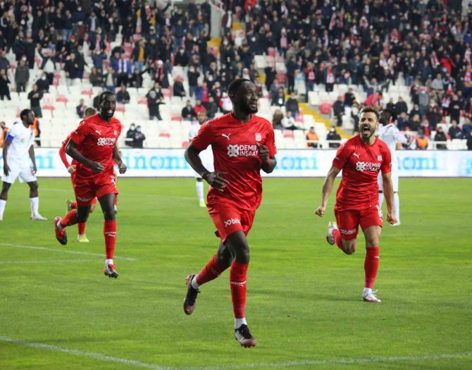 Yiğidolar 5’te 5 Yapmayı Hedefliyor