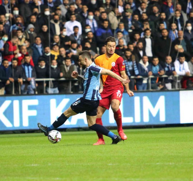 Spor Toto Süper Lig: Adana Demirspor: 0 - Galatasaray: 0 (Maç Devam Ediyor)
