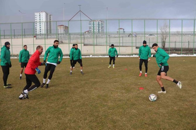 Sivas Belediyespor, Sakarya Maçına Hazırlanıyor