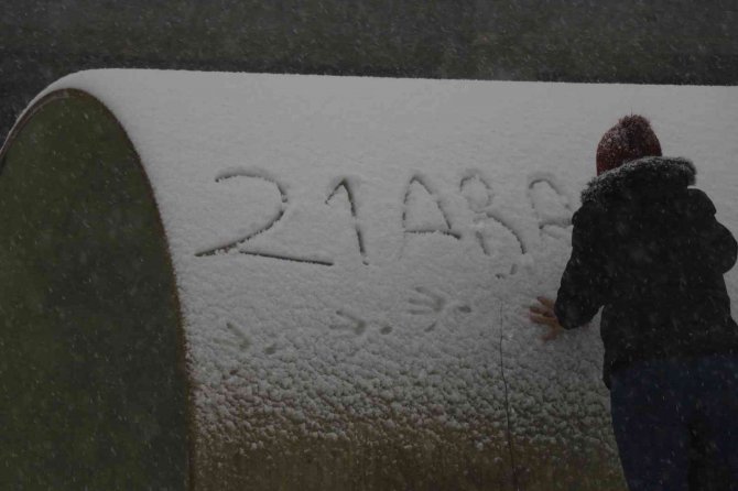Zonguldak Kara Teslim Oldu