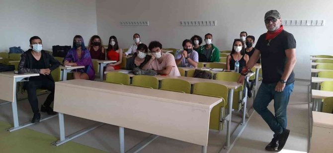 Aü İ̇letişim Fakültesi Öğrencilerine Atölye Eğitimleri