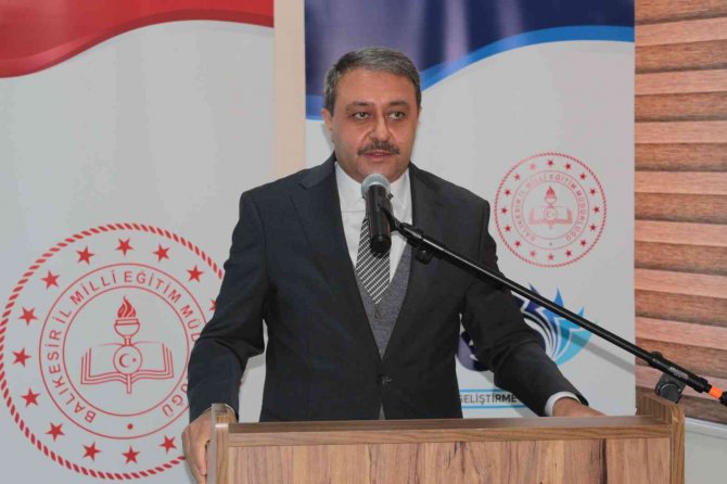 Mesleki Ve Teknik Eğitimkurumları İle Sektör Çalıştayda Bir Araya Geldi