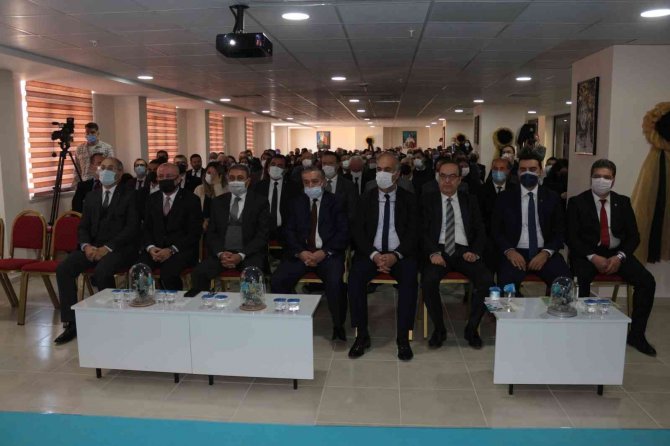 Mesleki Ve Teknik Eğitimkurumları İle Sektör Çalıştayda Bir Araya Geldi