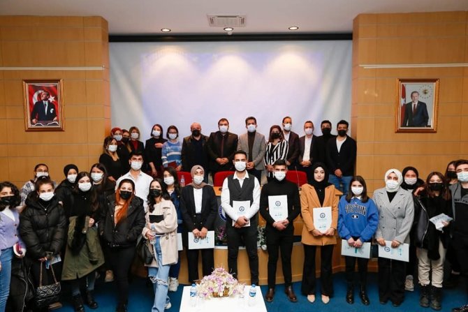 Bayburt’ta Covid-19 Ve Korunma Yollarına Yönelik Konferans Verildi