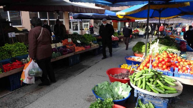 Ordu’da Semt Pazarında Durgunluk