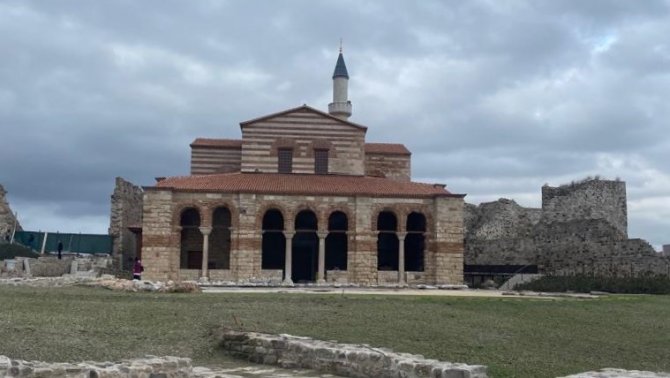 Enez Ayasofya Camii İbadete Açılıyor