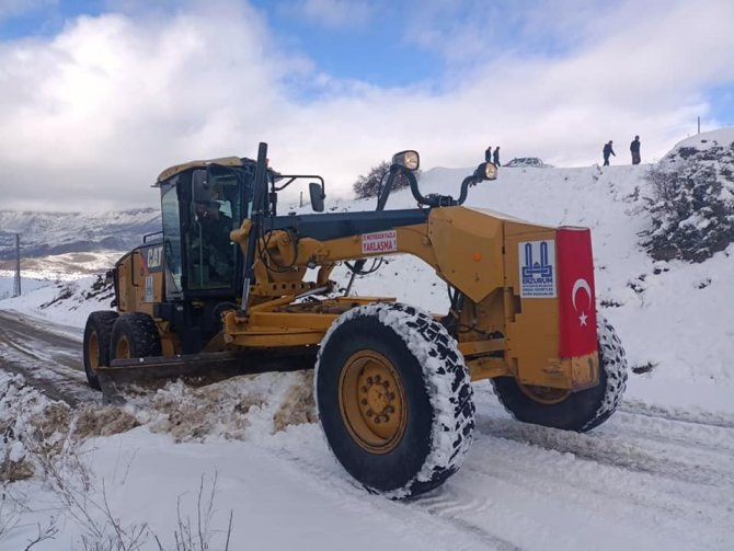 Erzurum’da 372 Mahalleye Ulaşım Sağlanamıyor