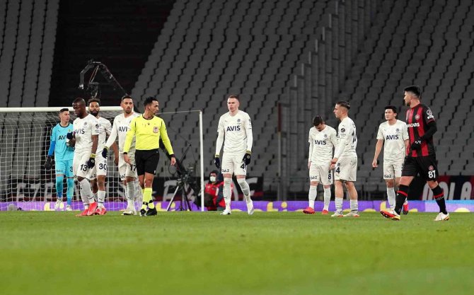 Fenerbahçe, 9 Kişilik Karagümrük’ü Geçemedi