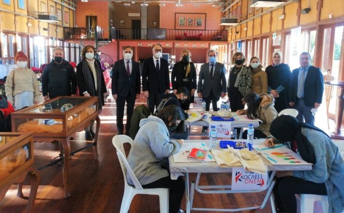 Gölcük’te Öğrenciler, Doğayı Resim Kağıdına Aktardı