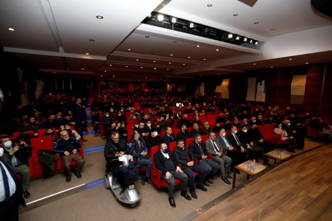 İ̇negöl Belediyesi’nden ‘Yerli Ve Milli Olmak’ Semineri