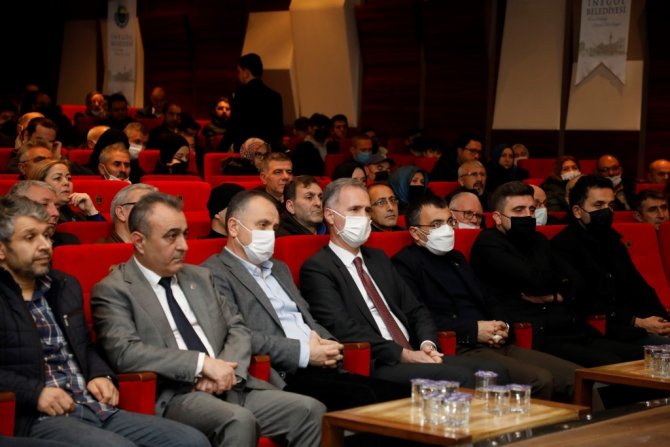 İ̇negöl Belediyesi’nden ‘Yerli Ve Milli Olmak’ Semineri