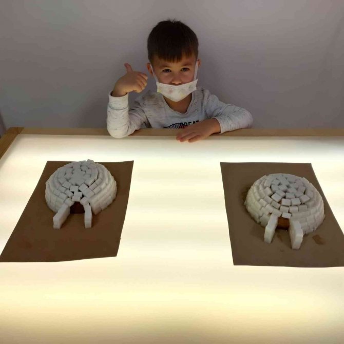 Küp Şekerden İglo Yaptılar