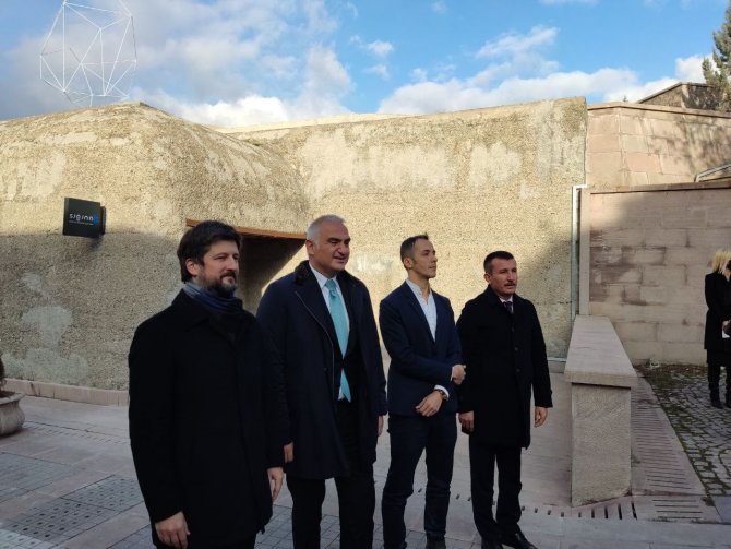 Kültür Ve Turizm Bakanı Ersoy: “2021 Yılında Son 10 Yılın En Yüksek Sayısına Ulaşarak 3 Bin 480 Eserimizi Yurt Dışından Getirdik”