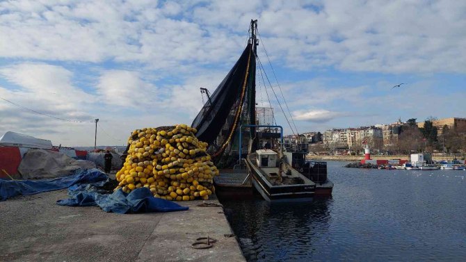 ’Devletin Yanındayız’ Diyerek Çarkı Çevirmeye Devam Ediyorlar