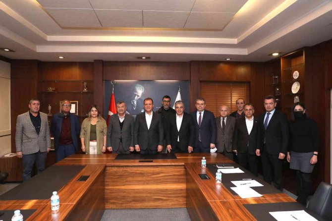 Mersin Büyükşehir Belediyesinde ’Sosyal Denge Tazminatı Sözleşmesi’ İmzalandı