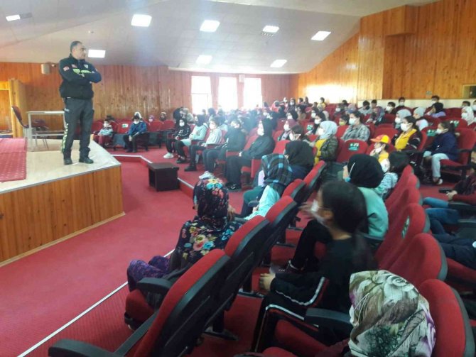 Öğrencilere Trafik Eğitimi