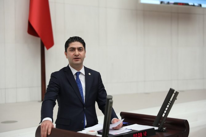 Mhp’li Özdemir: “Yunanistan’ın Kıta Sahanlığı Sınırını 12 Mile Çıkarması Türkiye Açısından Millî Güvenlik Meselesidir”
