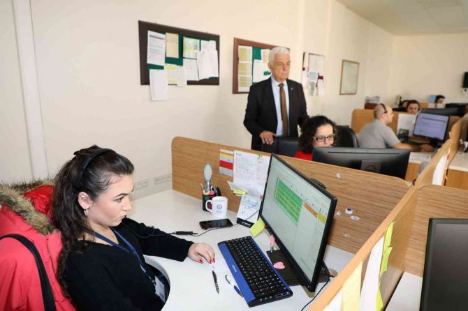 Büyükşehir Orman Yangınlarında 195 Bin Çağrıyı Yanıtlandı