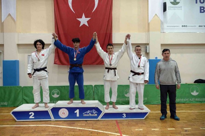Osmangazili Judocular Madalyaya Doymuyor