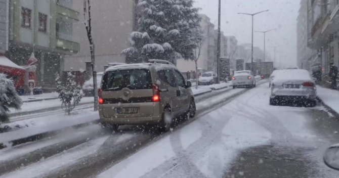 Bafra’da Kar Yağışı