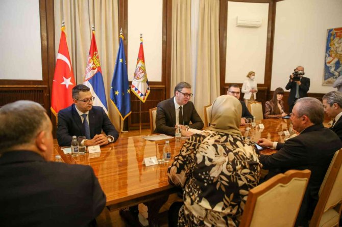 Tbmm Başkanı Şentop, Sırbistan Cumhurbaşkanı Vuçiç İle Görüştü