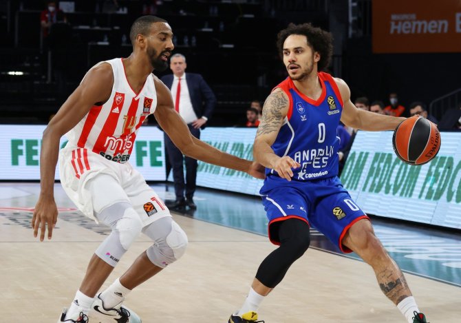 Thy Euroleague: Anadolu Efes: 84 - Kızılyıldız: 83