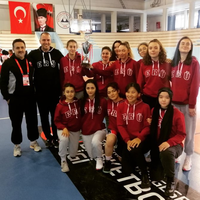 Üniversiteler Basketbol Kadınlar 2. Lig Maçlarında Hacı Bektaş Veli Üniversitesi Şampiyon Oldu