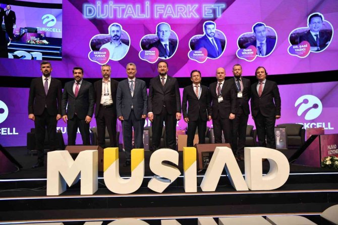 Tuzla Belediye Başkanı Dr. Yazıcı ‘Vizyoner’21 Zirvesi’ne Katıldı