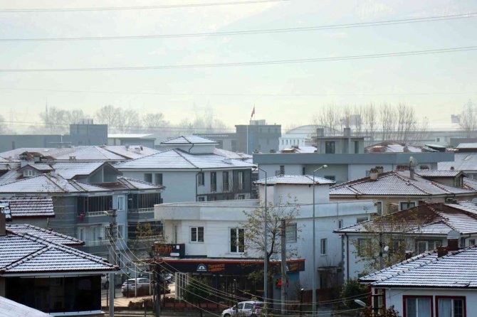 Sakarya Güne Karla Uyandı