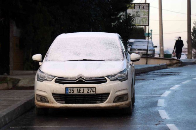 Sakarya Güne Karla Uyandı