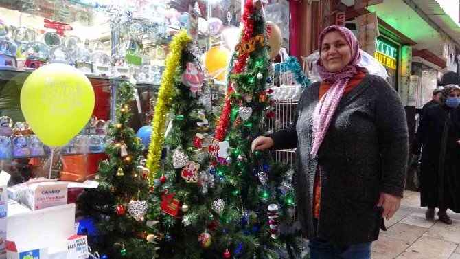 Esnafta Yılbaşı Hareketliği Başladı