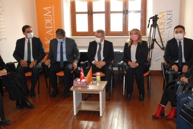 "Tarihte Kahraman Adana Kadınları" Anma Etkinliği