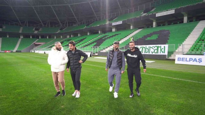 Sakaryaspor Taraftarını Maça Böyle Davet Etti