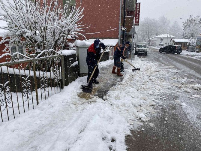 Bartın’da 93 Köy Yolu Ulaşıma Kapalı