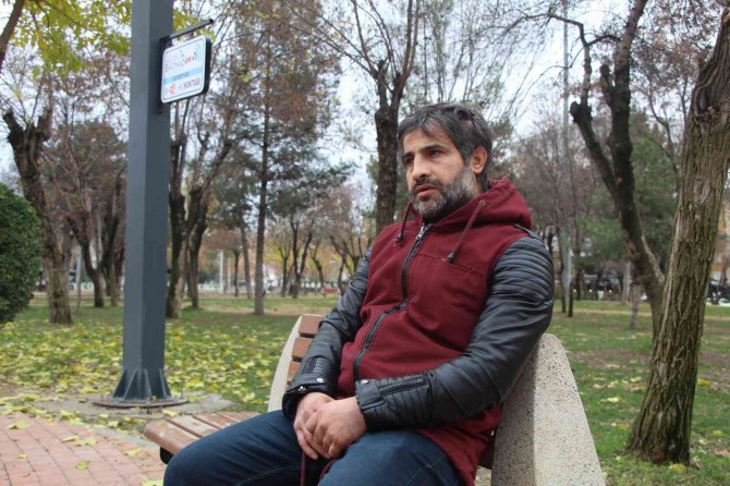 Başında Oluşan Kistten Muzdarip Olan Hastaya 12 Yıldır Teşhis Konulamadı