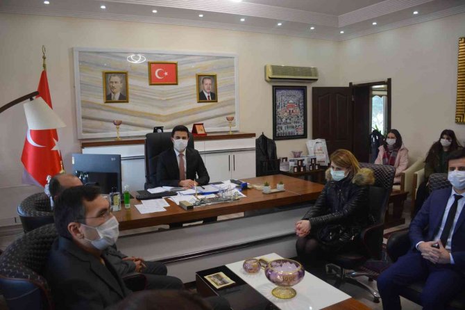 Bi̇gep Sınavında Dereceye Girenlere Ödül