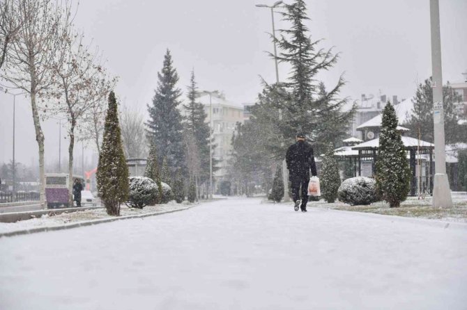 Çorum’da Kartpostallık Kar Manzaraları