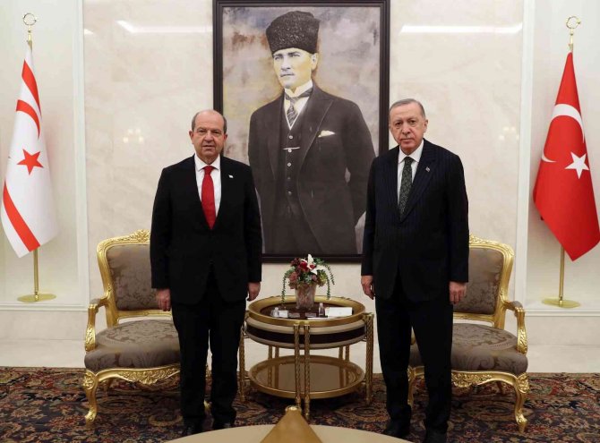 Cumhurbaşkanı Erdoğan, Kktc Cumhurbaşkanı Tatar İle Görüştü