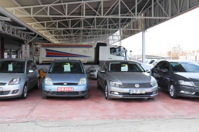 Döviz Kurundaki Sert Düşüş İkici El Araç Fiyatlarında Düşüş Beklentisini Arttırdı