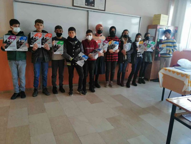 Elazığ’dan Muş’a Kitap Desteği