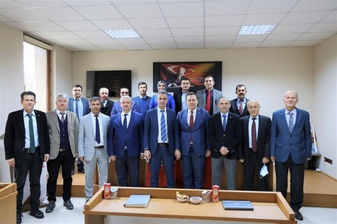 Eski Projeler Değerlendirildi, Yeni Projeler Hakkında Fikir Alışverişinde Bulunuldu