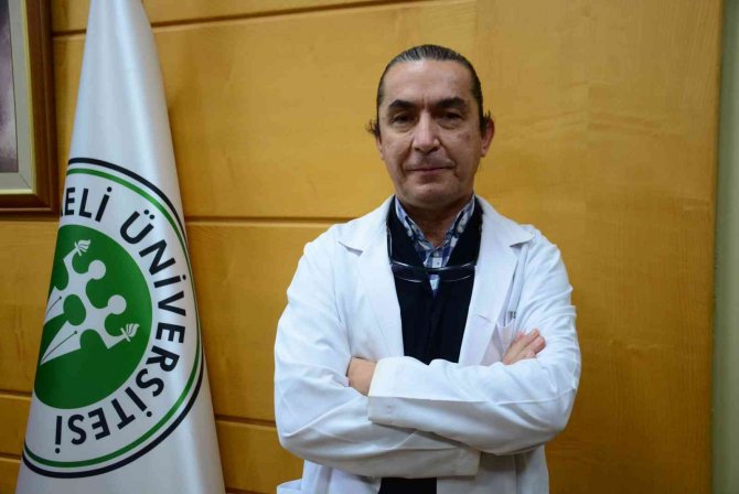 İ̇ki Senedir Karşımıza Çıkmıyordu, Maskeler İnince Salgın Başladı