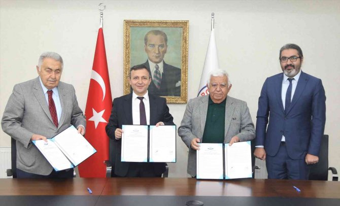 Erü’ye Hayırsever Desteği Devam Ediyor