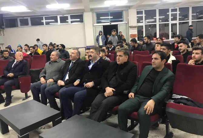 Iğdır’da Aşıklar Türküleriyle Öğrencilere Unutulmaz Bir Gece Yaşattı