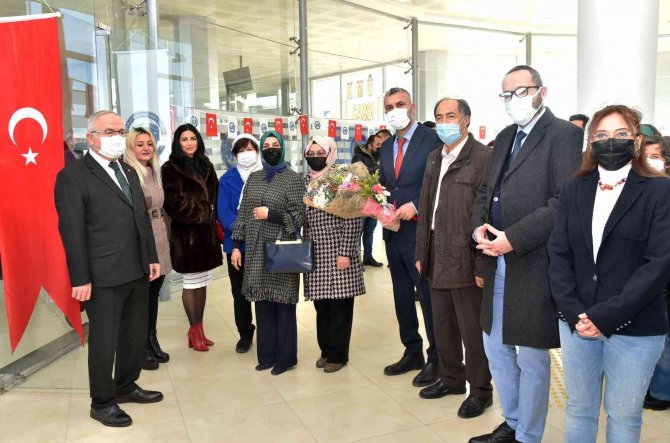 Kmü’de Yıl Sonu Karma Sergisi Düzenlendi