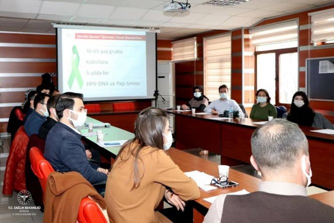 Kütahya’da Kanser Tarama Çalışmaları Masaya Yatırıldı