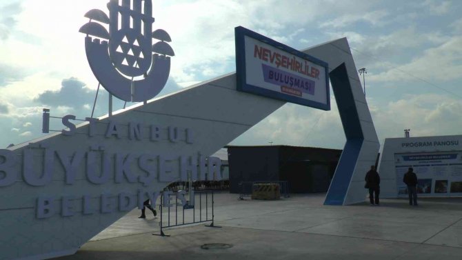 Kapadokya’da Görmeye Alıştığımız Balon İ̇stanbul Semalarında Havalandı