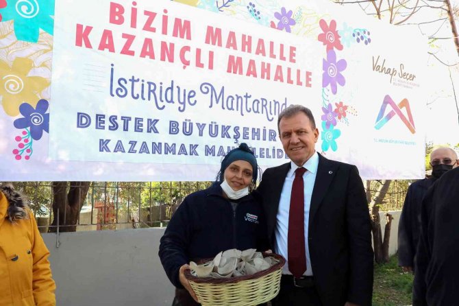 Roman Aileler İçin Kurulan Mantar Tesisinde İlk Hasat Yapıldı