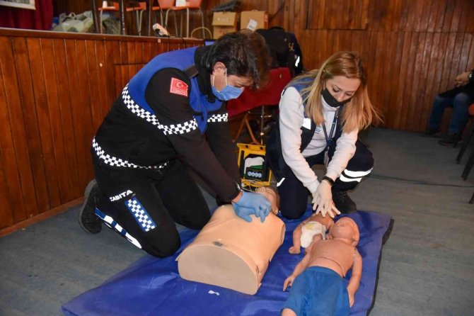 Milas’ta İlkyardım Eğitimi Verildi